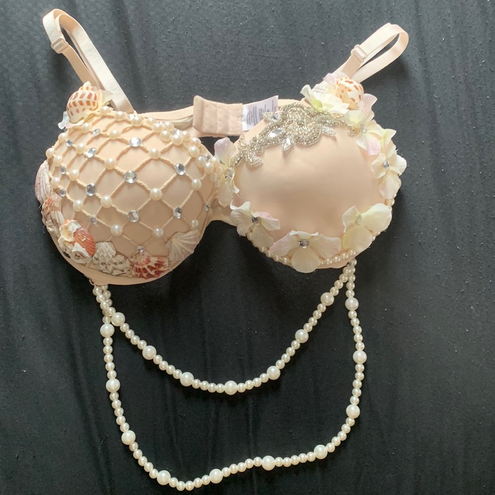 Custom mermaid bra